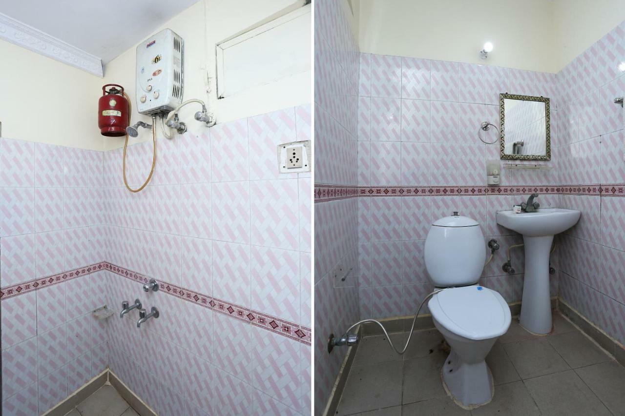 Oyo 39830 Hotel Esquire Meerut Eksteriør bilde